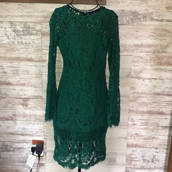 Lulus Enrapturing Elegance Green Lace Long Sleeve Midi Dress size small bridal​​